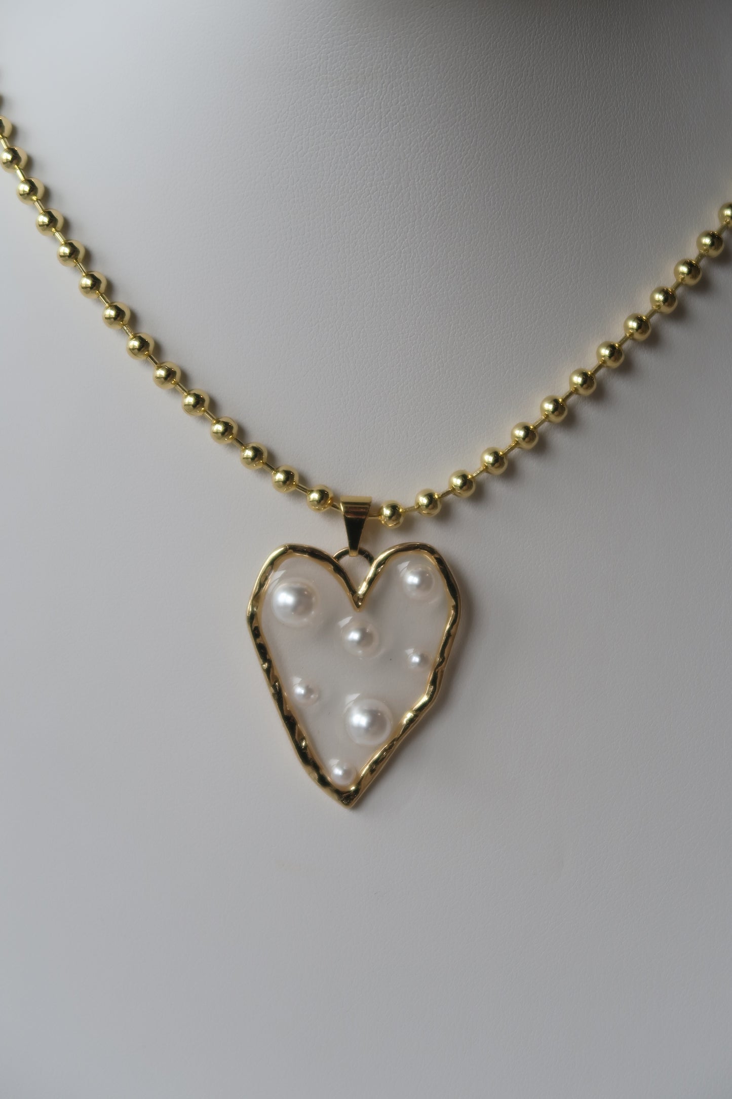 Amour Pearl Necklace