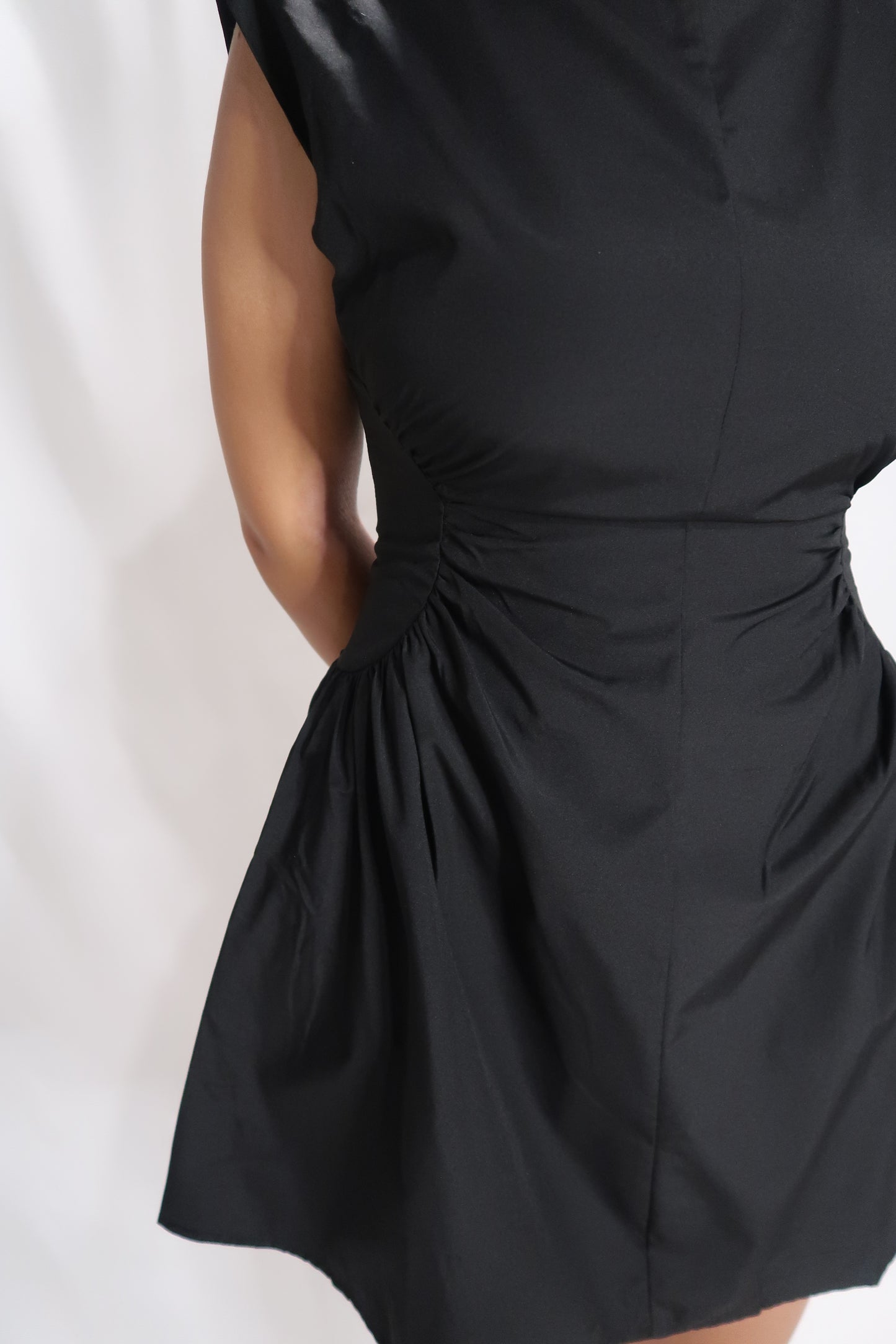 Gia Cinch Dress - Black