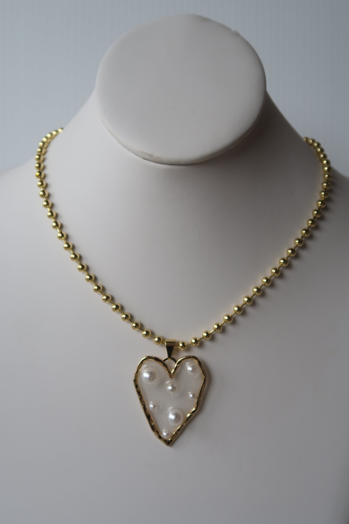 Amour Pearl Necklace
